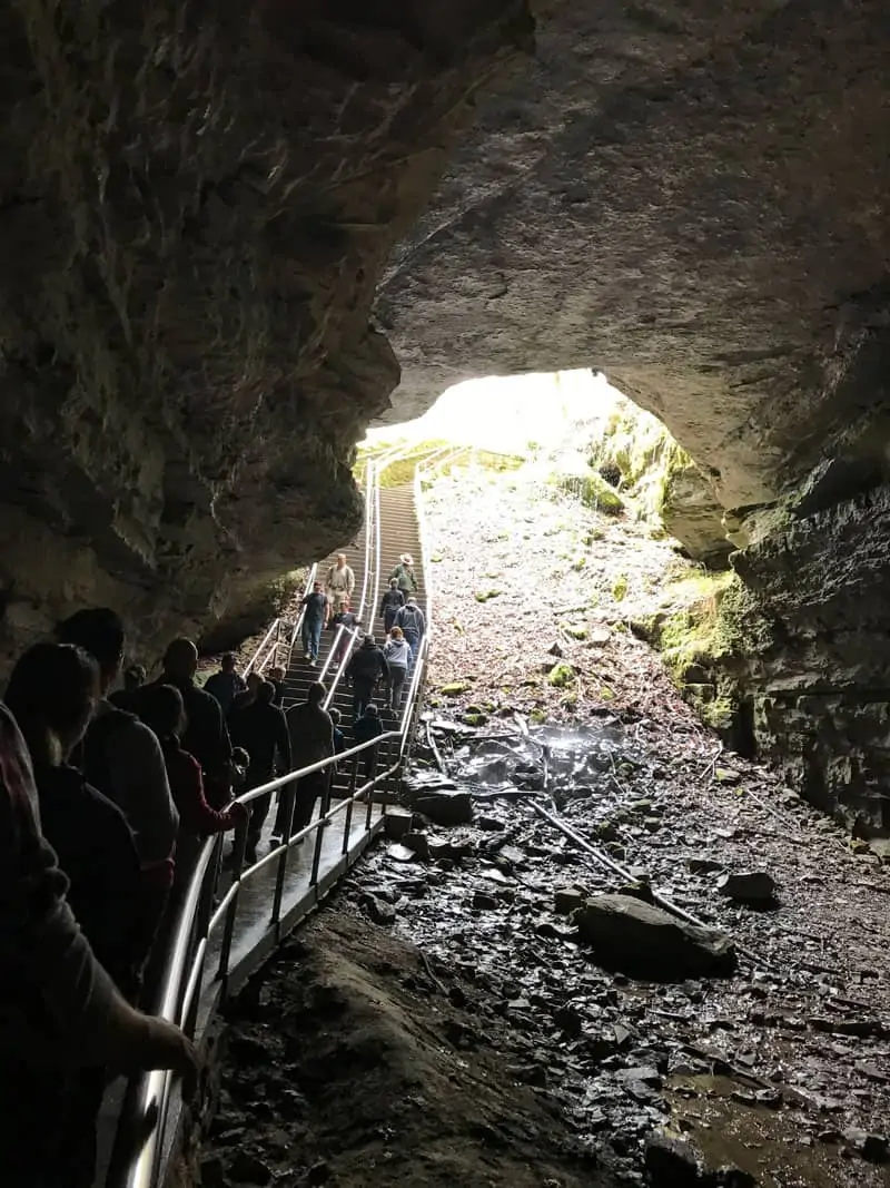 people leaving Mammoth Cave