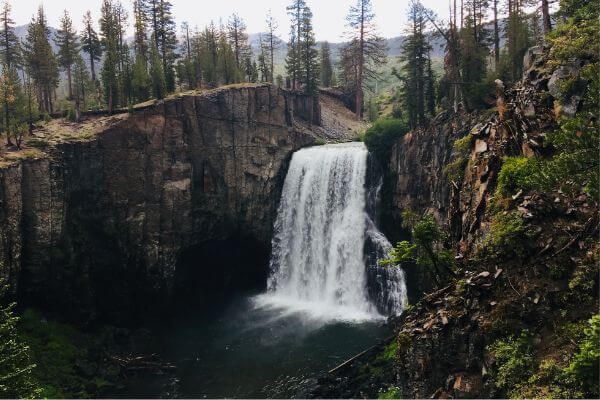 Devils Postpile National Monument bass lake